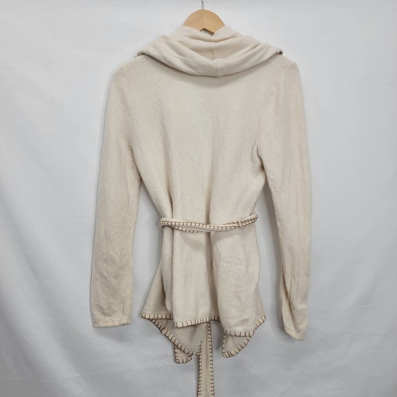 Per se Cream Wrap Cardigan Size Medium - Picture 14 of 16